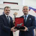 Estergon Türk Kültür Merkezi'nde “Cumhuriyet'in Doğuşu" Resim Sergisi Açıldı