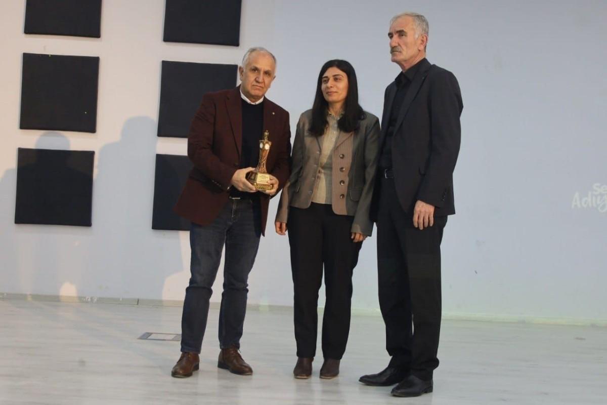 Emek ve Demokrasi Platformu’ndan deprem dayanışmasına teşekkür plaketi