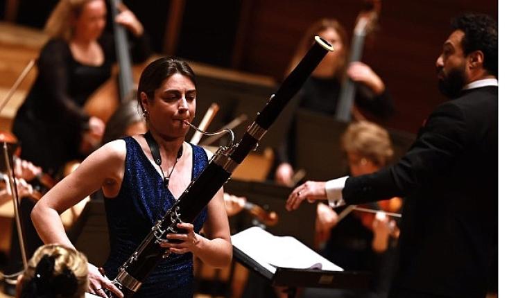 Sophie Dervaux, İzmirli müzikseverleri büyüledi