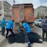 Yeşilyurt Mahallesi’nde altyapı sonrası zarar gören İbrahim Dede Caddesi onarılıyor