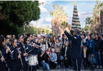 İzmir, yeni yılı rengarenk bir festivalle karşılıyor
