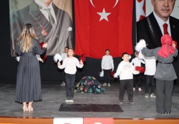 Adıyaman’ın Kahta ilçesinde 3 Aralık’ta özel eğitim öğrencilerinden anlamlı farkındalık etkinliği