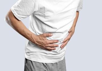 Şiddetli karın ağrısının nedeni divertikülit olabilir