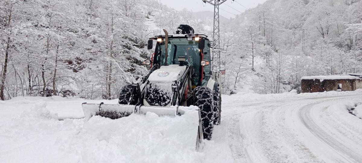 Trabzon’da 70 Mahalle Yolu Kar Nedeniyle Ulaşıma Kapalı