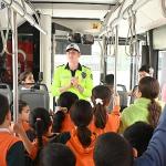 Konya'daki Öğrenciler “Nezaket Otobüsü" ile Trafikte Görgü Kurallarını Öğreniyor