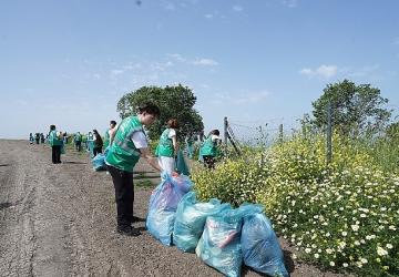 Beylikdüzü'nde Öğrencilerden Doğaya Destek