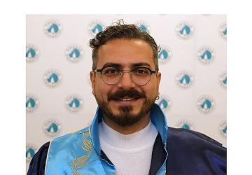 Optisyenlik sadece gözlük satışı değildir!