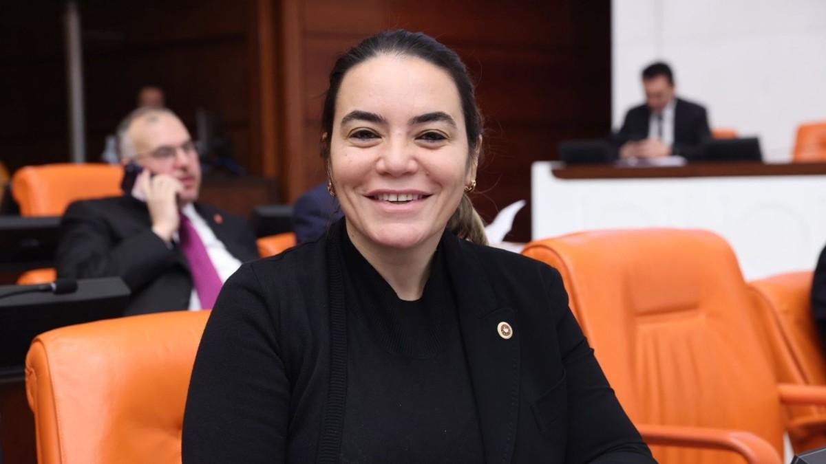 Ayyüce Türkeş: ‘Saç örgüsü bir Türk geleneğidir’