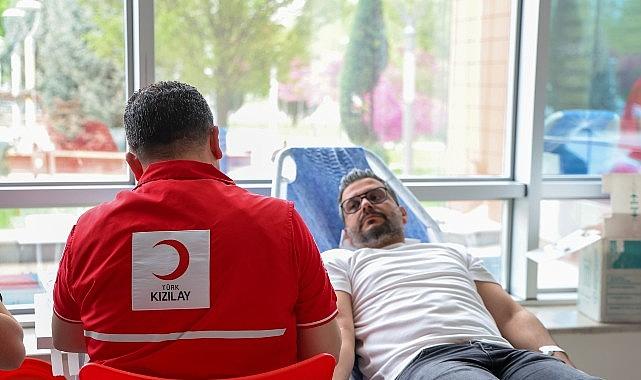 Selçuklu Belediyesi Kızılay'a Destek Olmayı Sürdürüyor