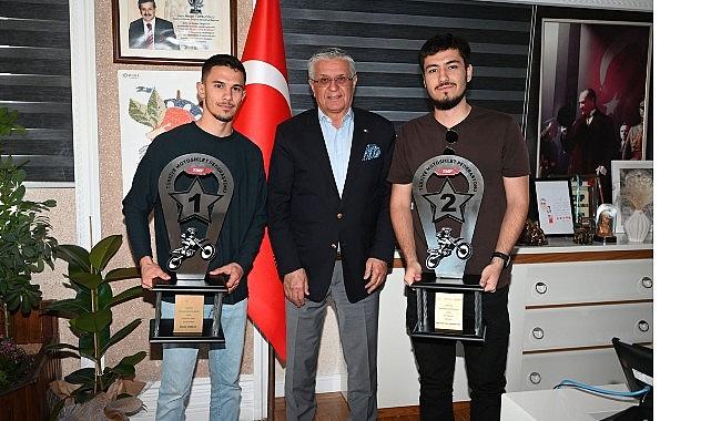 Enduro sporcularından Başkan Topaloğlu'na ziyaret