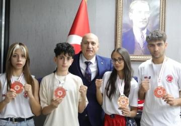 Adıyamanlı Kick Boksçulardan Türkiye Şampiyonası’nda 1 altın, 3 bronz madalya