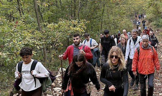 Mysia Yolları'nda sonbahar yürüyüşü Mysia Yolları'nda sonbahar yürüyüşü