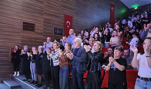 Konak Ata'sını duygu dolu oratoryo ile andı