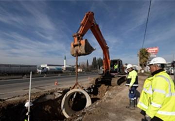 Menemen Türkelli'de su baskınlarına kalıcı çözüm
