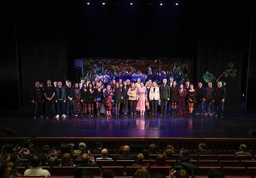 “Çirkin" Galasında Bakırköy Belediye Tiyatroları'ndan Unutulmaz Gece