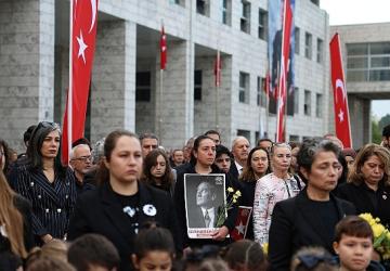 Nilüfer, Ata'sını Cumhuriyet Meydanı'nda andı