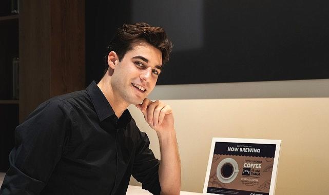 Samsung Biyo-Reçine ile üretilen ilk 13 inç'lik Renkli E-paper ekranını tanıttı