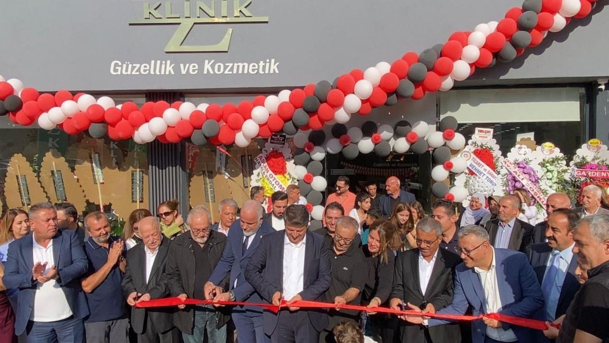 Adıyaman’da Z Klinik Güzellik ve Kozmetik Salonu açıldı - Videolu Haber Adıyaman’da Z Klinik Güzellik ve Kozmetik Salonu açıldı - Videolu Haber