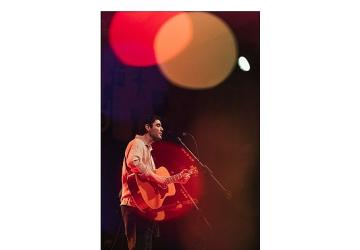 Yapı Kredi bomontiada “World Akustik" konser serisi Ari Barokas'ı ağırlıyor