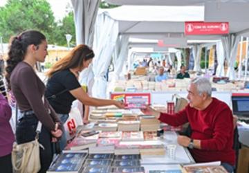 Kültürpark'ta büyük buluşma: İZKİTAP başlıyor