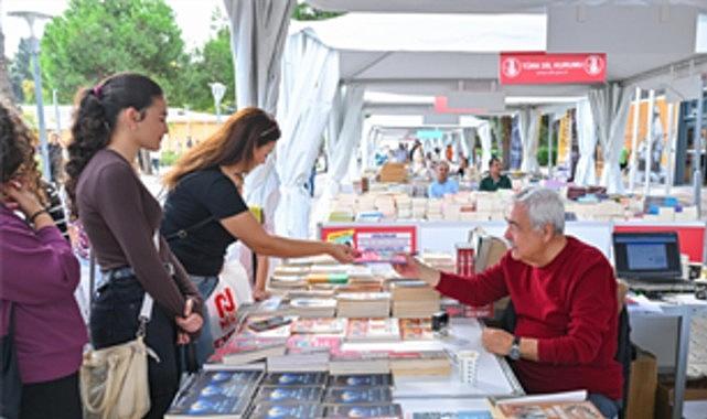 Kültürpark'ta büyük buluşma: İZKİTAP başlıyor