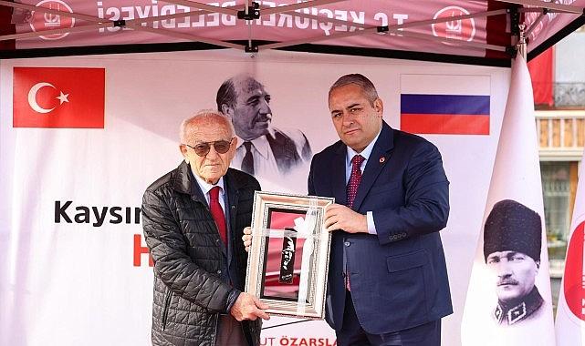 Kaysın Kuliyev'in Yeni Büstü Törenle Açıldı