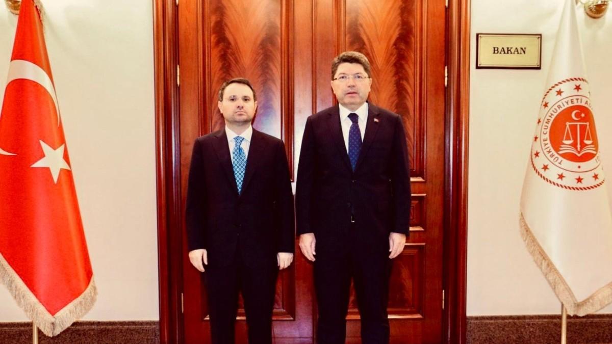 Akın Gürlek, Adalet Bakanlığı görevini Yılmaz Tunç’tan devraldı