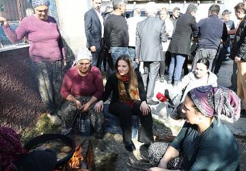 Büyükşehir Belediyesi afetin yaralarını sarmayı sürdürüyor