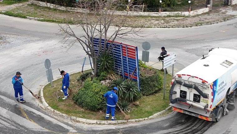 Başkan Çerçioğlu'nun Öncülüğünde Kuşadası'nın Dört Bir Yanında Çalışmalar Devam Ediyor