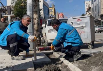 Adıyaman’da deprem sonrası aydınlatma hatları belediye tarafından yenileniyor - Videolu Haber
