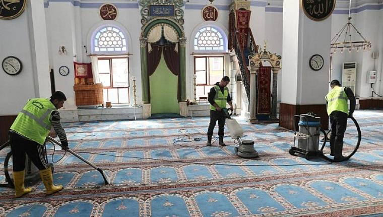 Burhaniye Belediyesi Ramazan Ayı'nda Dayanışmayı Büyütüyor