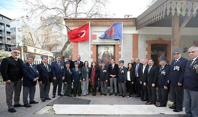 Karşıyaka'da gaziler ve şehit ailelerine anlamlı ziyaret