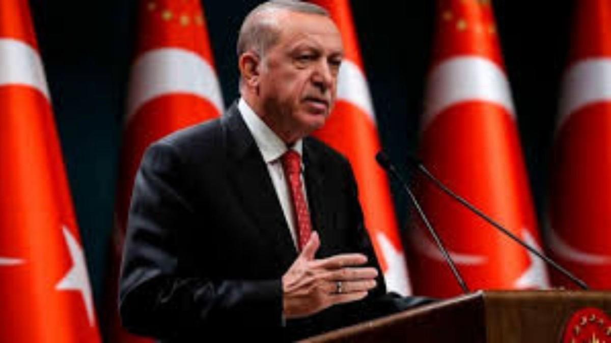 Erdoğan’dan ramazan genelgesine destek, laiklik bildirisine tepki