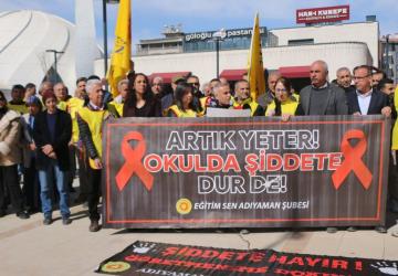 Eğitim-Sen Adıyaman Şubesi: ‘Okullarda artan şiddetin sorumlusu önleyici adım atmayanlardır’ - Videolu Haber