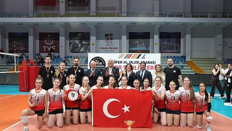 Nilüfer Uluslararası Spor Şenlikleri 'Kardeş Kentler Turnuvası' ile sona erdi