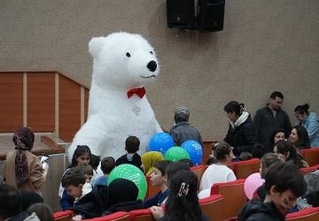 Gölcük'te Çocuklar İçin “Ara Tatil Tiyatro Şenliği" Başladı