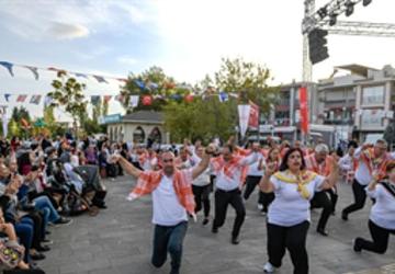 İzmir, Cumhuriyet coşkusuna hazır