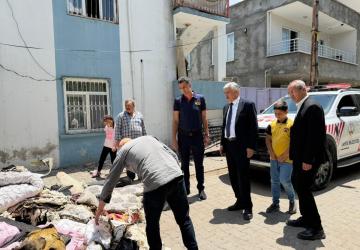 Başkan Hallaç yangın mağduru aileyi yalnız bırakmadı
