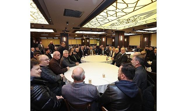 Ziraatçılar, Başkan Büyükakın'ı çay içmeden bırakmadı