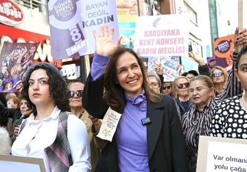 Karşıyaka'da dolu dolu 8 Mart!