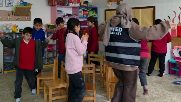 UMFED Kahta Temsilciliği’nden Büyükbağ İlköğretim Okulu’na destek