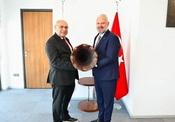 Başkan Pehlivan'dan Menemen'e doğalgaz müjdesi