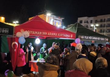 İHH’dan Adıyaman Eski Valilik Meydanı’nda Ramazan ikramı