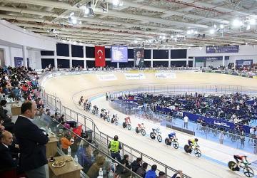 Başkan Altay Avrupa Pist Bisikleti Şampiyonası'na Katılan Sporculara ve Emeği Geçenlere Teşekkür Etti
