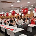 23 Nisan ruhu Bornova'da çocukların sesiyle yükseldi