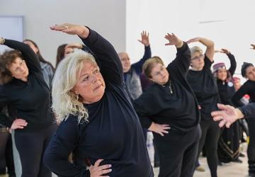 Buca Belediyesi yaşlı dostu hizmetlerini tanıttı