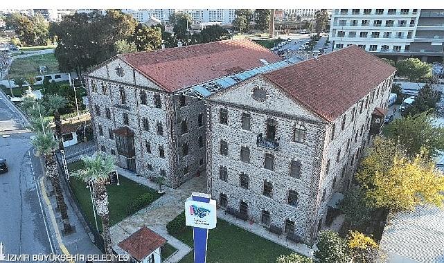 İzmir'in Meslek Fabrikası iş, aş, umut üretiyor