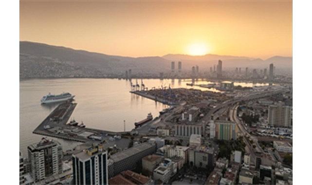 İzmir Büyükşehir Belediyesi yıla Moody's'in Aaa teyidiyle başladı