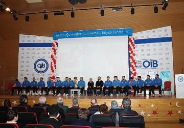 Nilüferli hentbolcular gençlerle buluştu