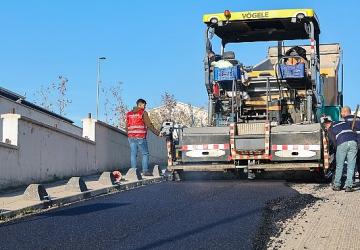 Maltepe'de Marmara Üniversite'si yolları yenileniyor